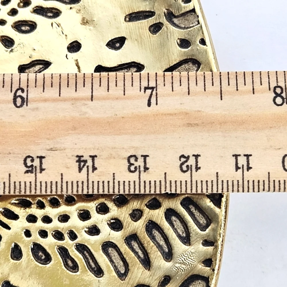 Beautiful Round Brass Picture Frame 7.5